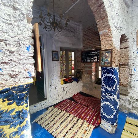Hostal Valencia - Private Room With Bathroom شفشاون المظهر الخارجي الصورة
